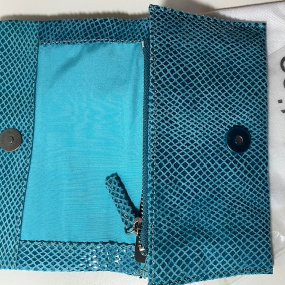 Latico Leather Gio Wallet Turquoise Brand NEW - Picture 3 of 5